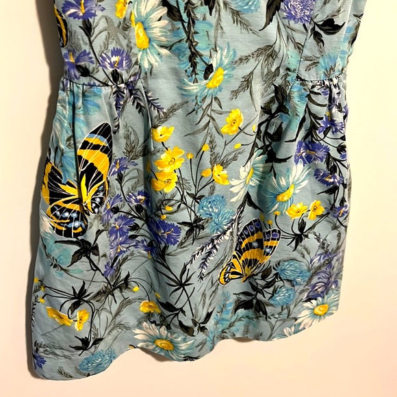 Cutest Gap Flower/Butterfly Dress - Picture 3 of 7